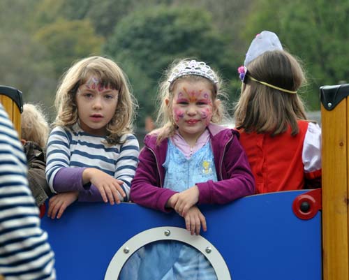 Victoria Road Playground Re-opening