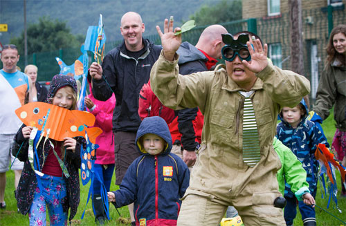 Rochdale Canal Festival: Families enjoy fishy tale in Mytholmroyd