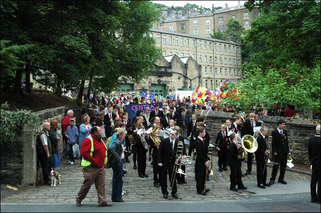 Hebden Bridge Carnival 2005