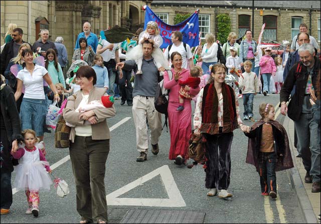 Hebden Bridge Carnival 2005