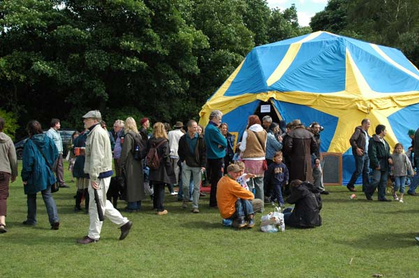 Acoustic tent