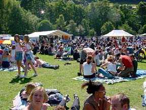 Riverside Festival 2003